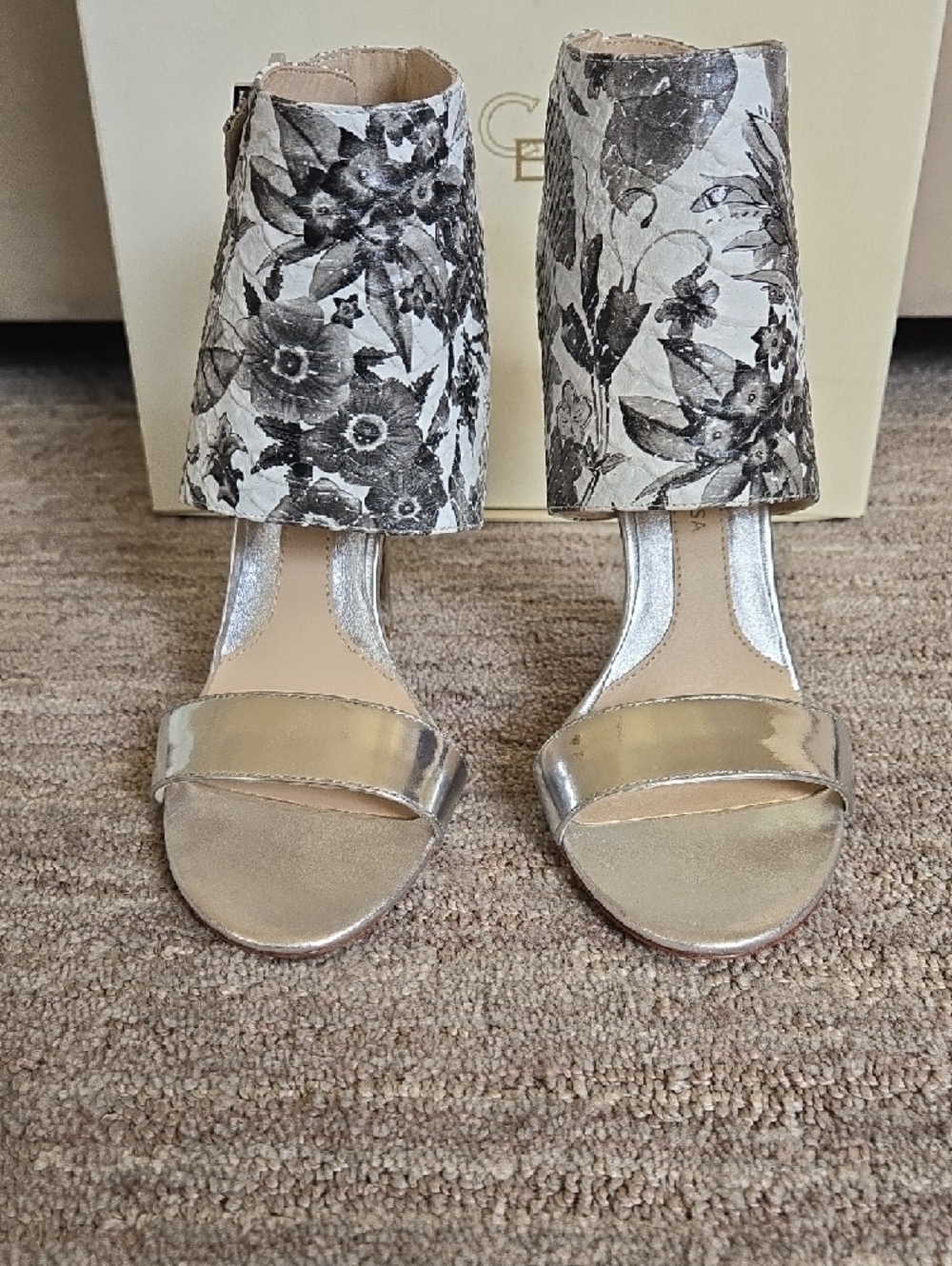 CAROLINNA ESPINOSA Floral Ankle-Cuff Heels - Picture 5 of 7